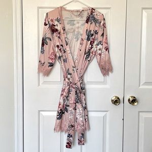 Le Rose Blush Pink Floral Satin Robe - Gemstone